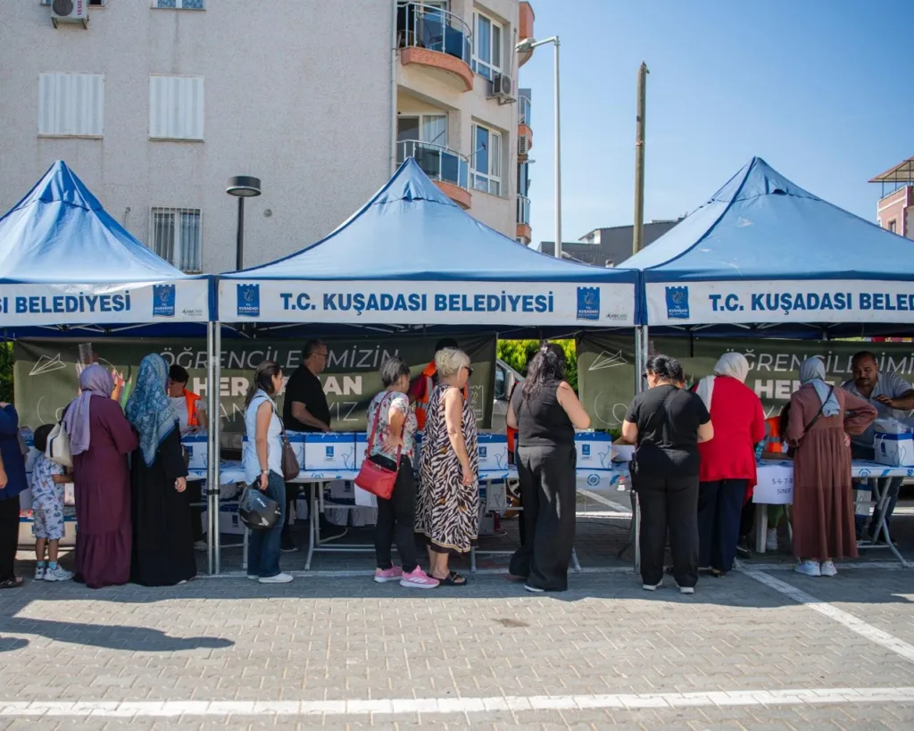 kusadasi belediyesinden ogrencilere kirtasiye destegi e79177c22ab8