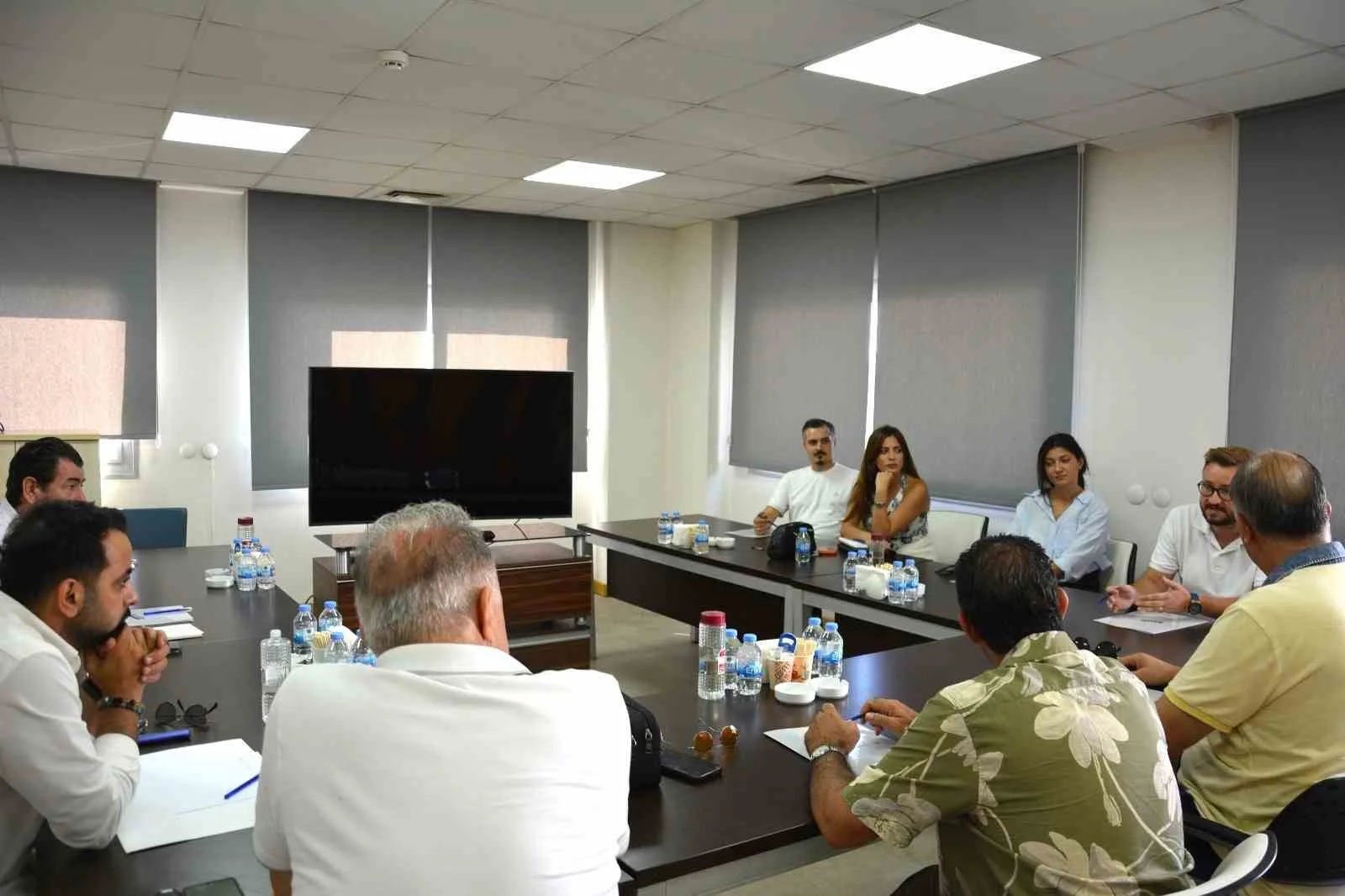 kusadasi ticaret odasindan muzik tarifeleri icin cozum cagrisi 3757728f190d
