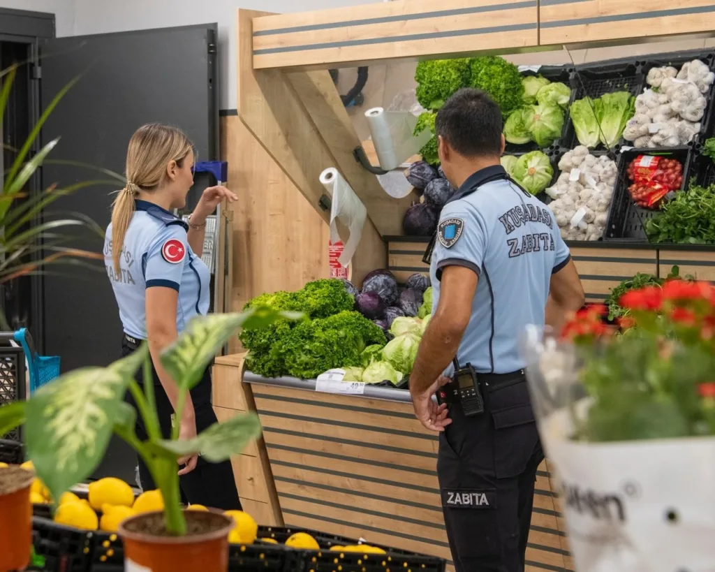 kusadasinda marketler denetlendi a444011623a4