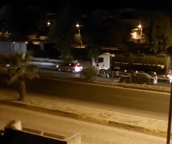 Aydın’da feci kaza: Motosikletiyle bariyerlere çarpan genç ağır yaralandı