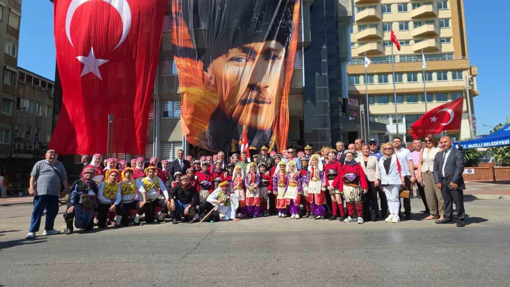 nazilli kurtulus gununu coskuyla kutladi ca15a09b5e24