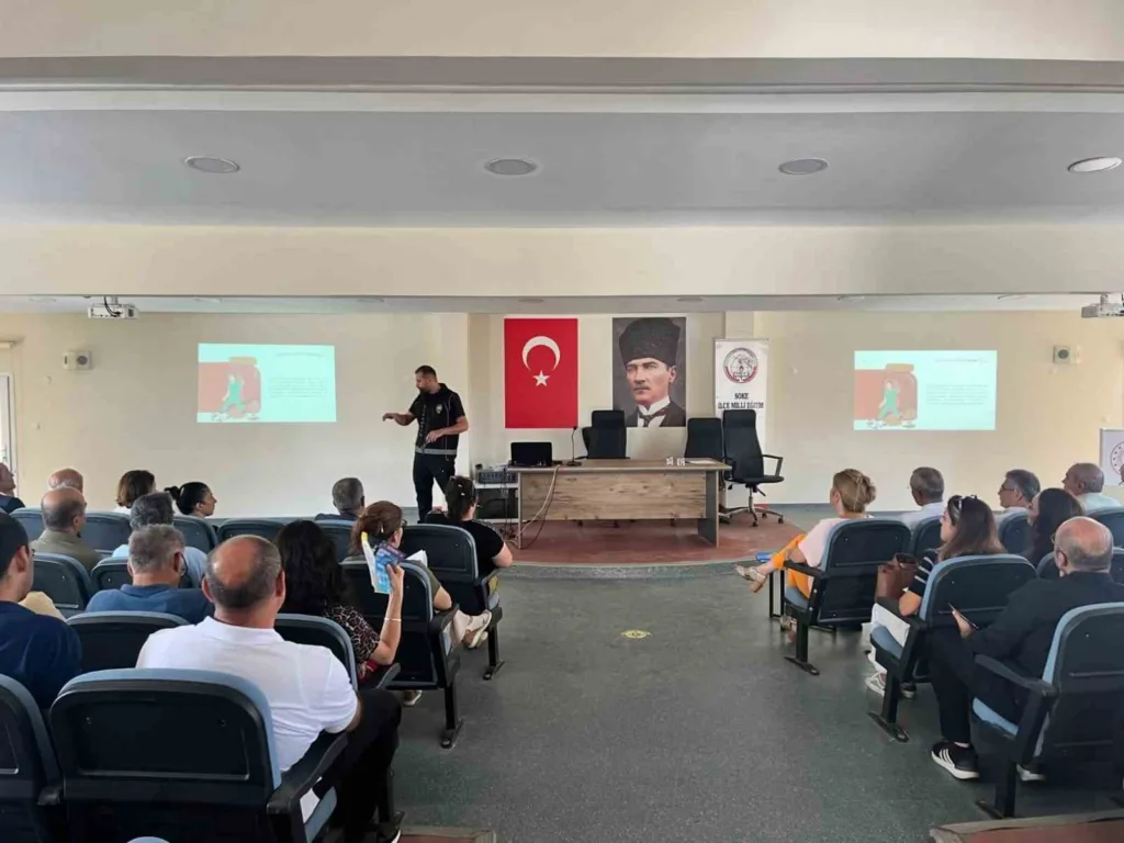 Okul yöneticilerine narkotik farkındalık eğitimi verildi 2 okul yoneticilerine narkotik farkindalik egitimi verildi efb559e27c32