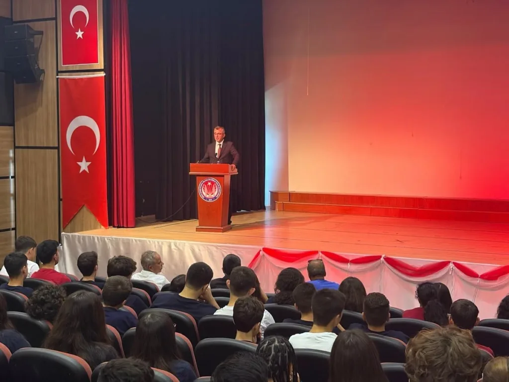 soke fen lisesi ilk ogrencileriyle egitim hayatina basladi f82aa869b370