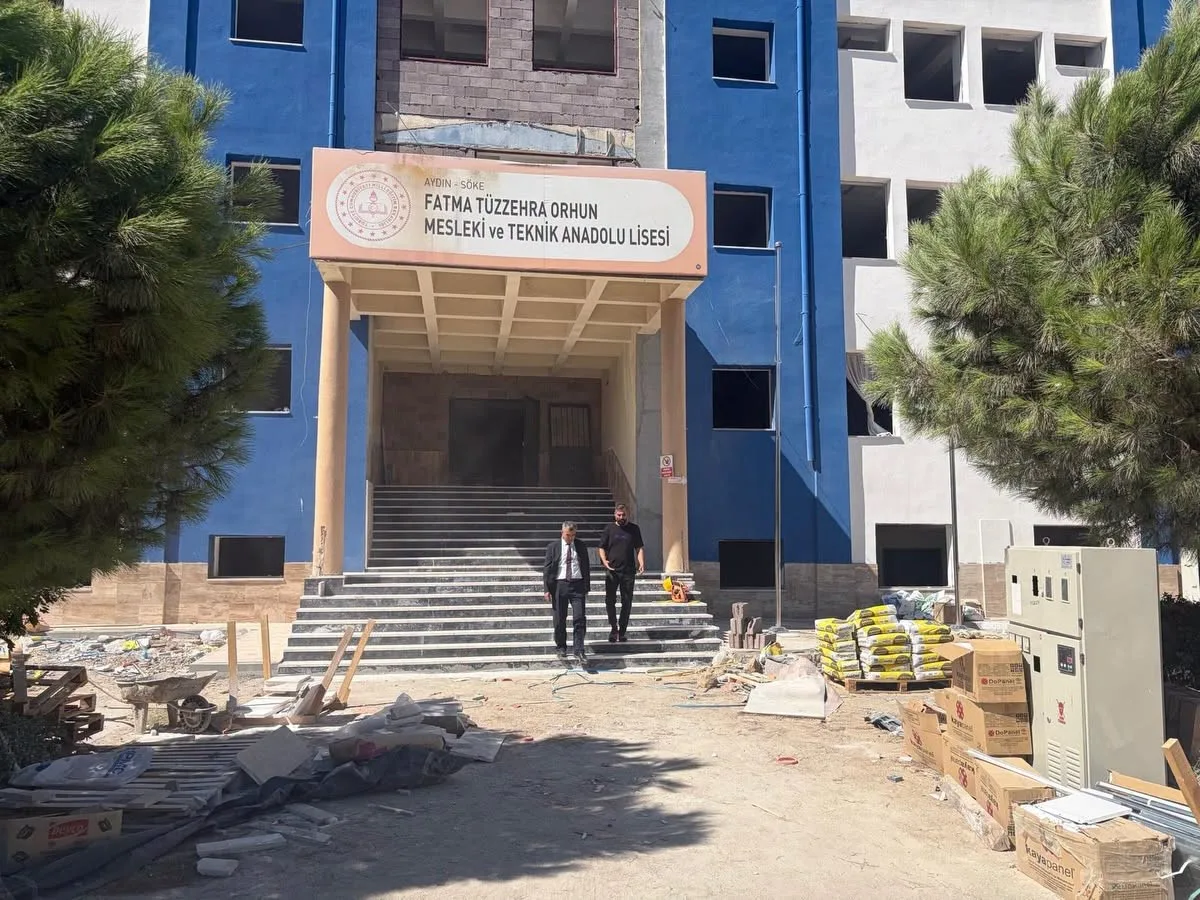 Söke’de okul güçlendirme çalışmaları hız kesmeden sürüyor