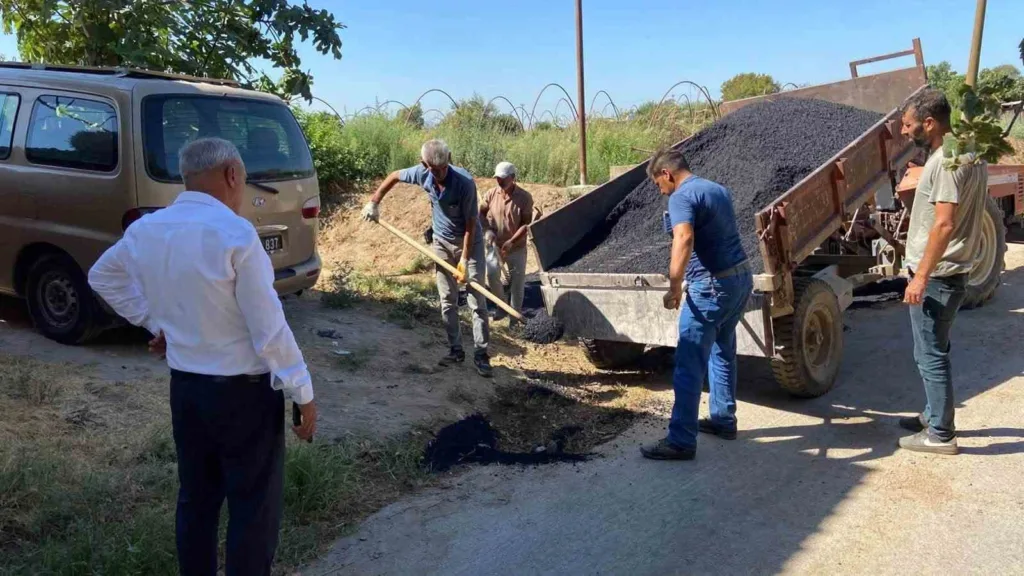 sultanhisarda belediye ekipleri vatandaslarin talepleri icin sahada 1047fb77e1ee