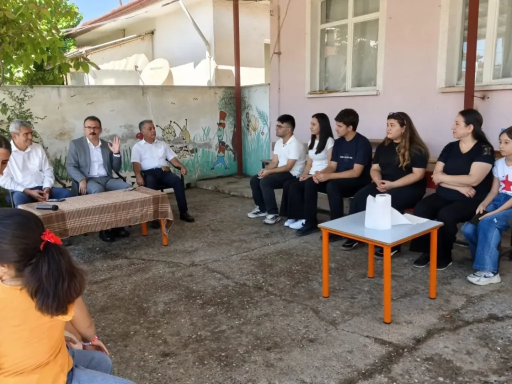 Sultanhisar’ın başarılı öğrencilerine anlamlı buluşma 2 sultanhisarin basarili ogrencilerine anlamli bulusma ea6099dade55