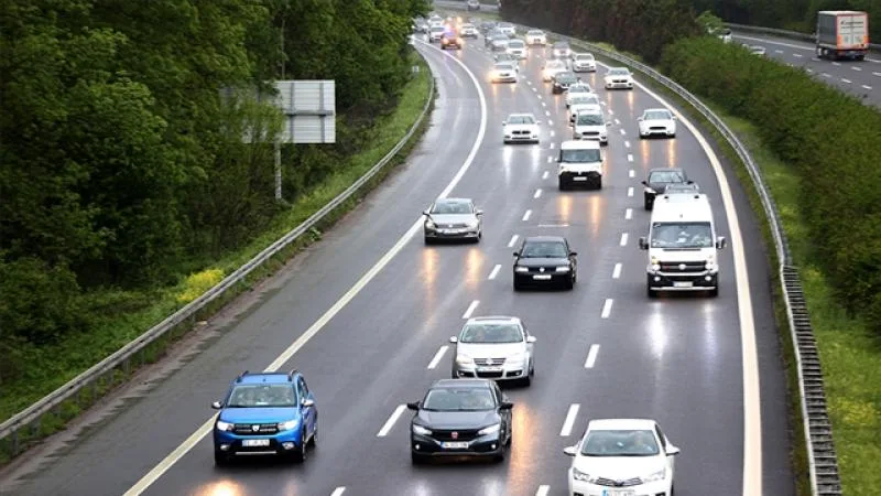 Araç sahipleri dikkat: Trafik sigortasında primler değişti, 423 bin TL’yi aştı
