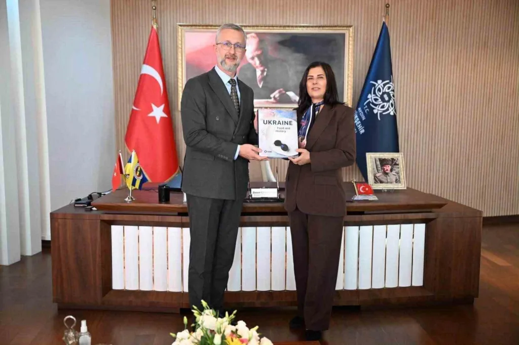 ukrayna buyukelcisi celalovdan aydinda ust duzey temas 26dc8e3dfa45
