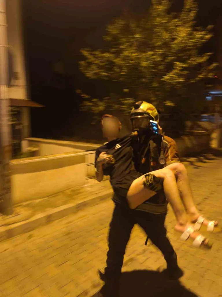 yanginda esi olmustu cinayet suphesiyle tutuklandi 912b5111535f