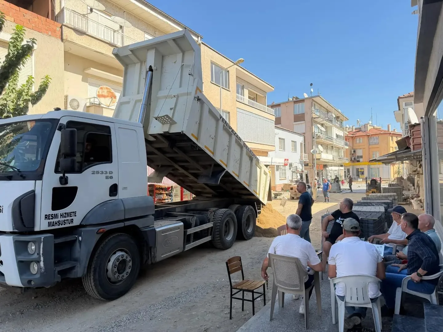Yenipazar’da hem yollar yenileniyor hem gönüllere dokunuluyor 1 yenipazarda hem yollar yenileniyor hem gonullere dokunuluyor 62b1ce7f6965