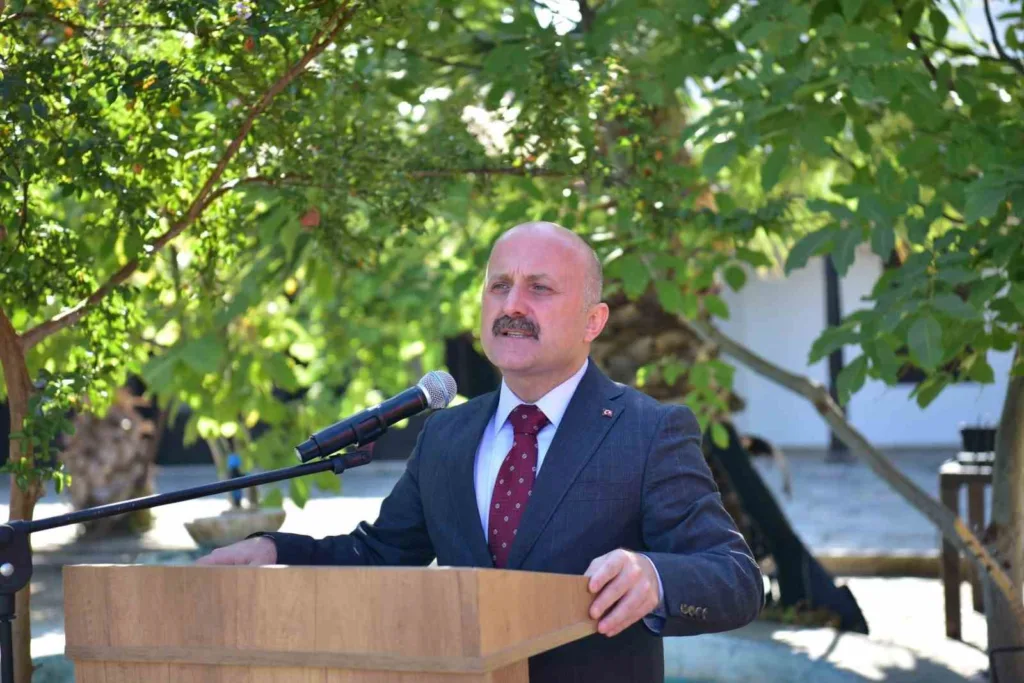 yoruk ali efe vefatinin 75inci yilinda kabri basinda anildi 1234975e87b0