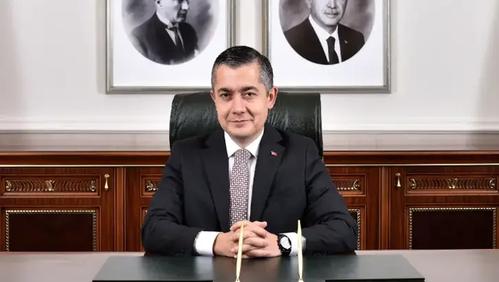 Belediyeye kayyum olarak atanmıştı: Görevden alındı