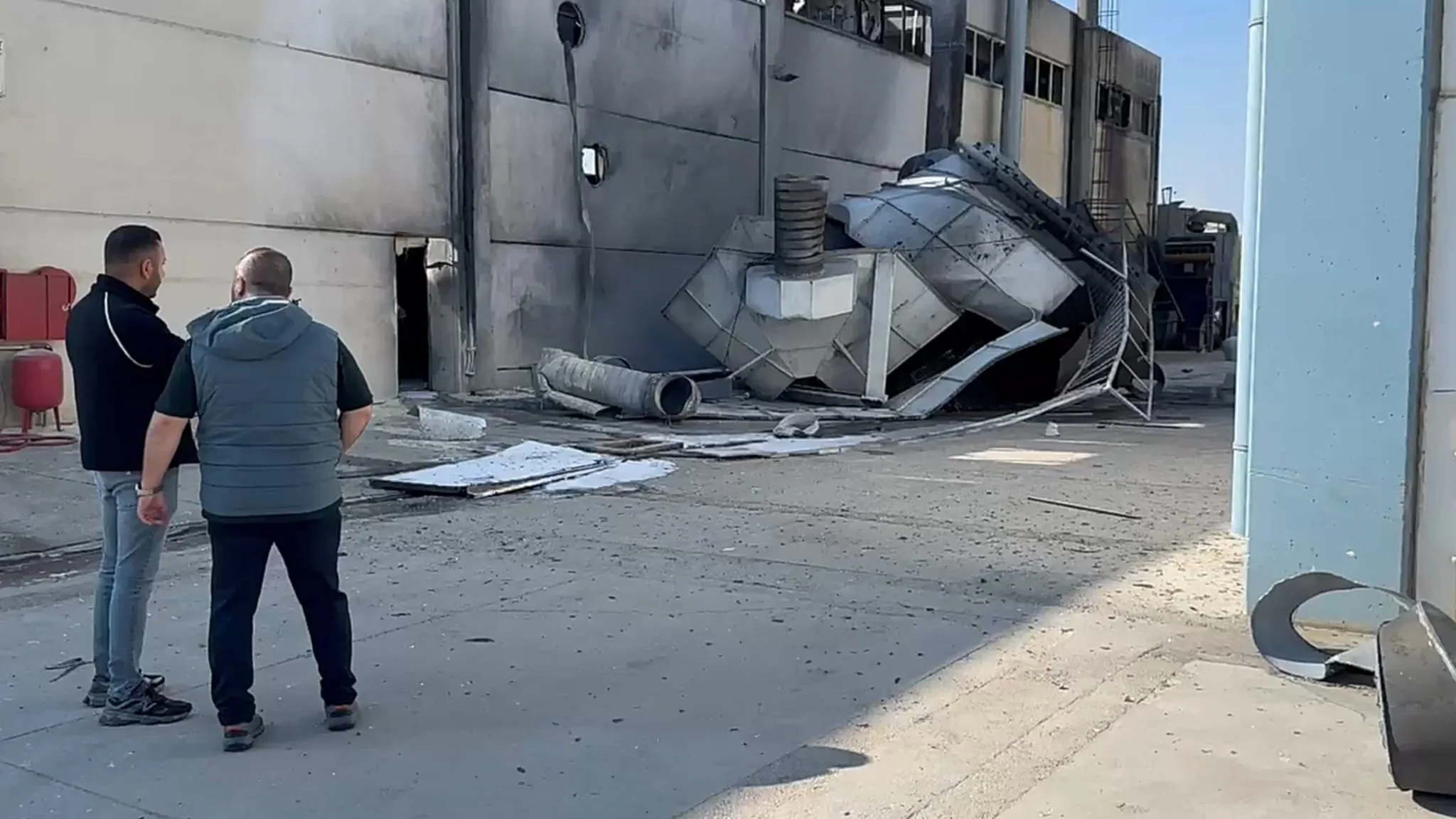 Fabrika kazanı patladı: 2’si ağır 3 işçi yaralı