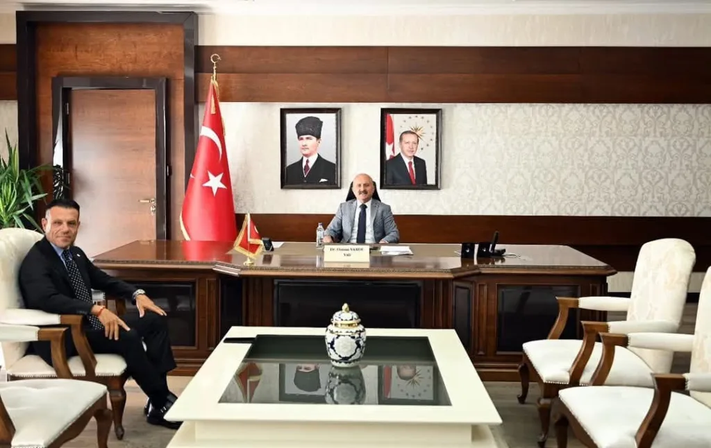 Azaphan'dan Vali Varol ve Müdür Karaduman'a ziyaret 3 WhatsApp Image 2026 10 06 at 16.47.44