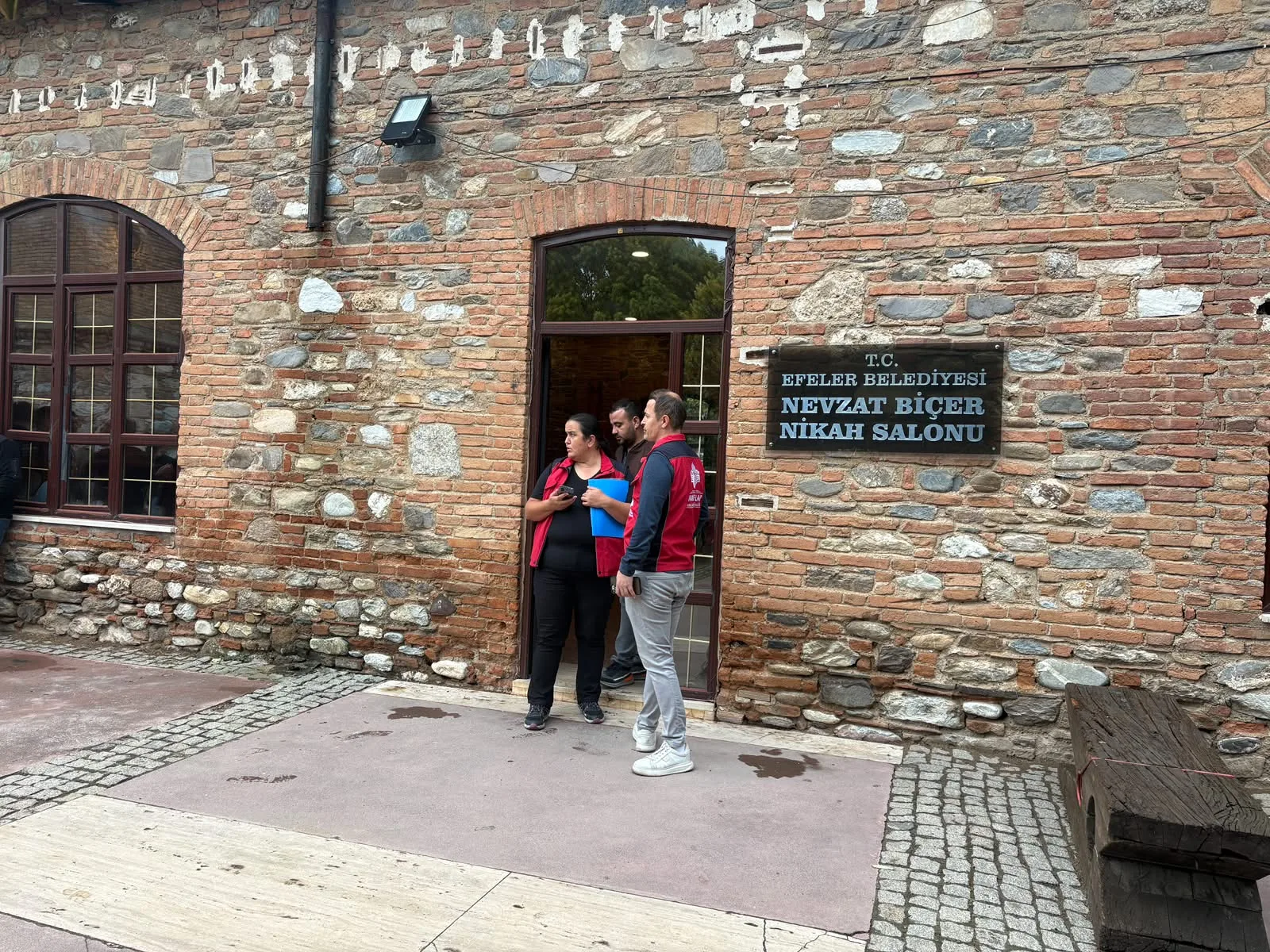 Efeler'de tahliye: Belediyeye 15 gün süre verilmişti 4 Efeler’de tahliye: Belediyeye 15 gün süre verilmişti
