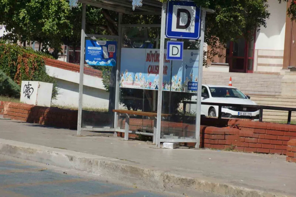 adliye onundeki supheli paket funye ile patlatildi f5517e304f16