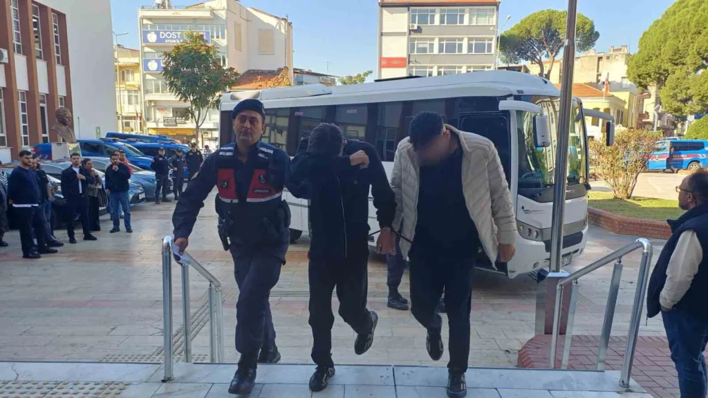 adliyeye sevk edilen 71 supheliden 3u tutuklandi e10fa569f4fb