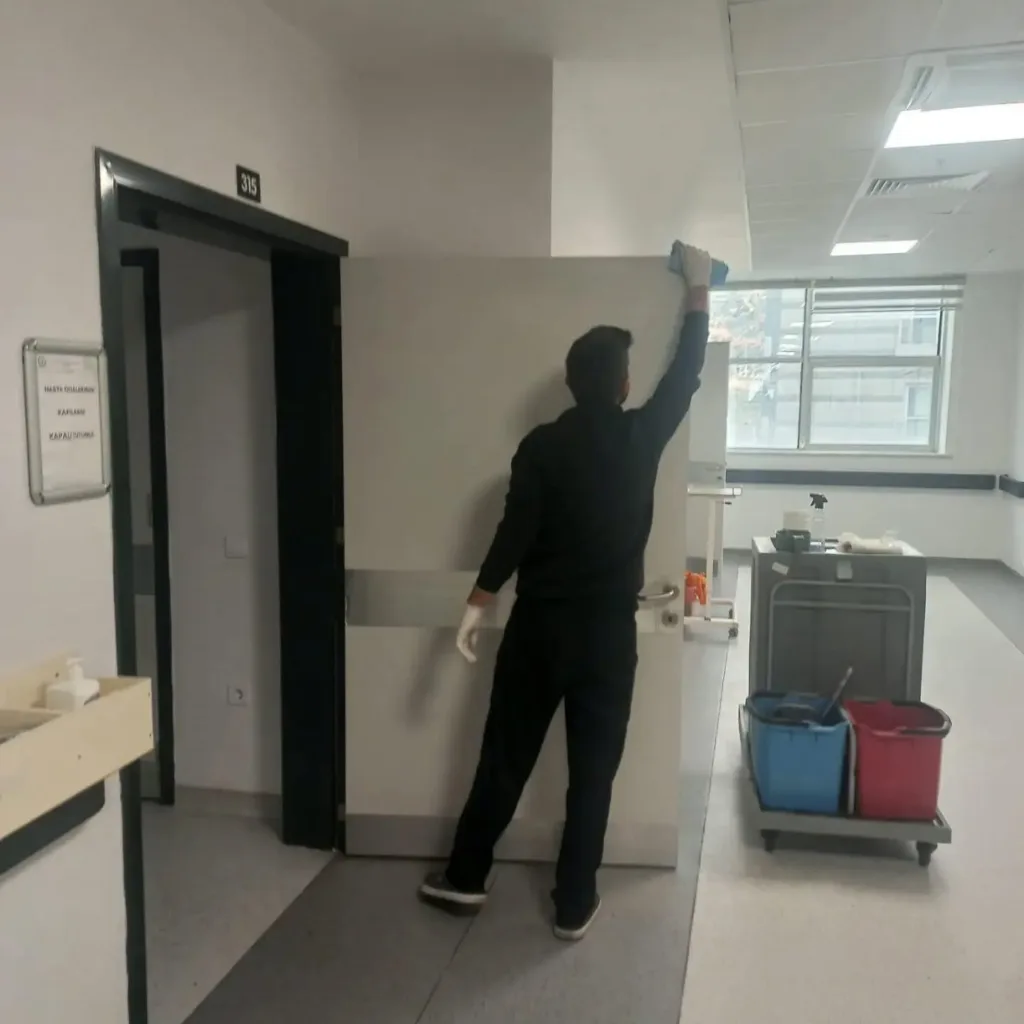 adu hastanesi hematoloji servisinde hijyen calismasi 502f28cfadb3
