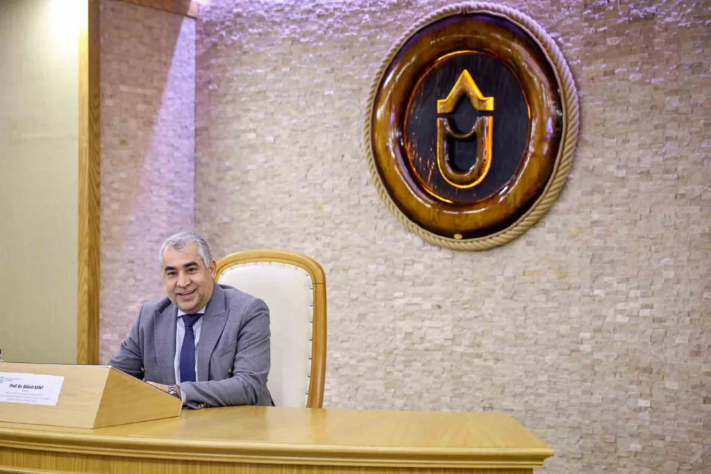 ADÜ’de meslek yüksekokullarının akreditasyon süreçleri değerlendirildi 4 adude meslek yuksekokullarinin akreditasyon surecleri degerlendirildi 7f6fb758d057