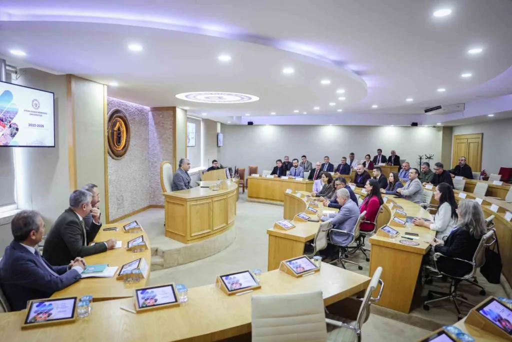 ADÜ’de meslek yüksekokullarının akreditasyon süreçleri değerlendirildi 5 adude meslek yuksekokullarinin akreditasyon surecleri degerlendirildi fd976ab97496