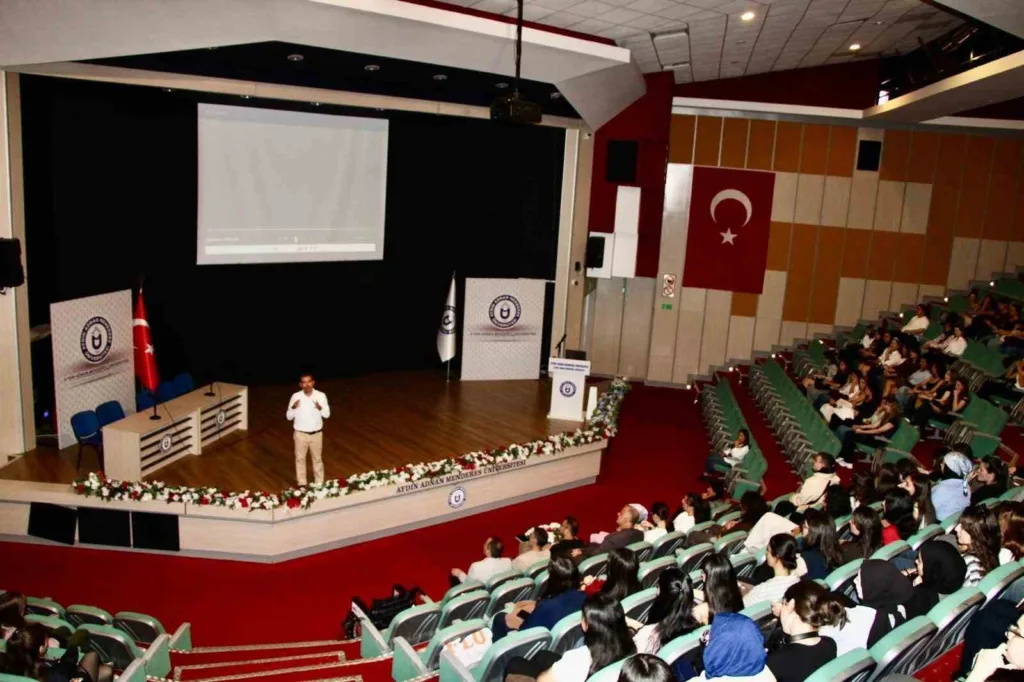 adude ogrencilere yonelik oryantasyon ve bilgilendirme programlari suruyor 39a7ce4be9e4