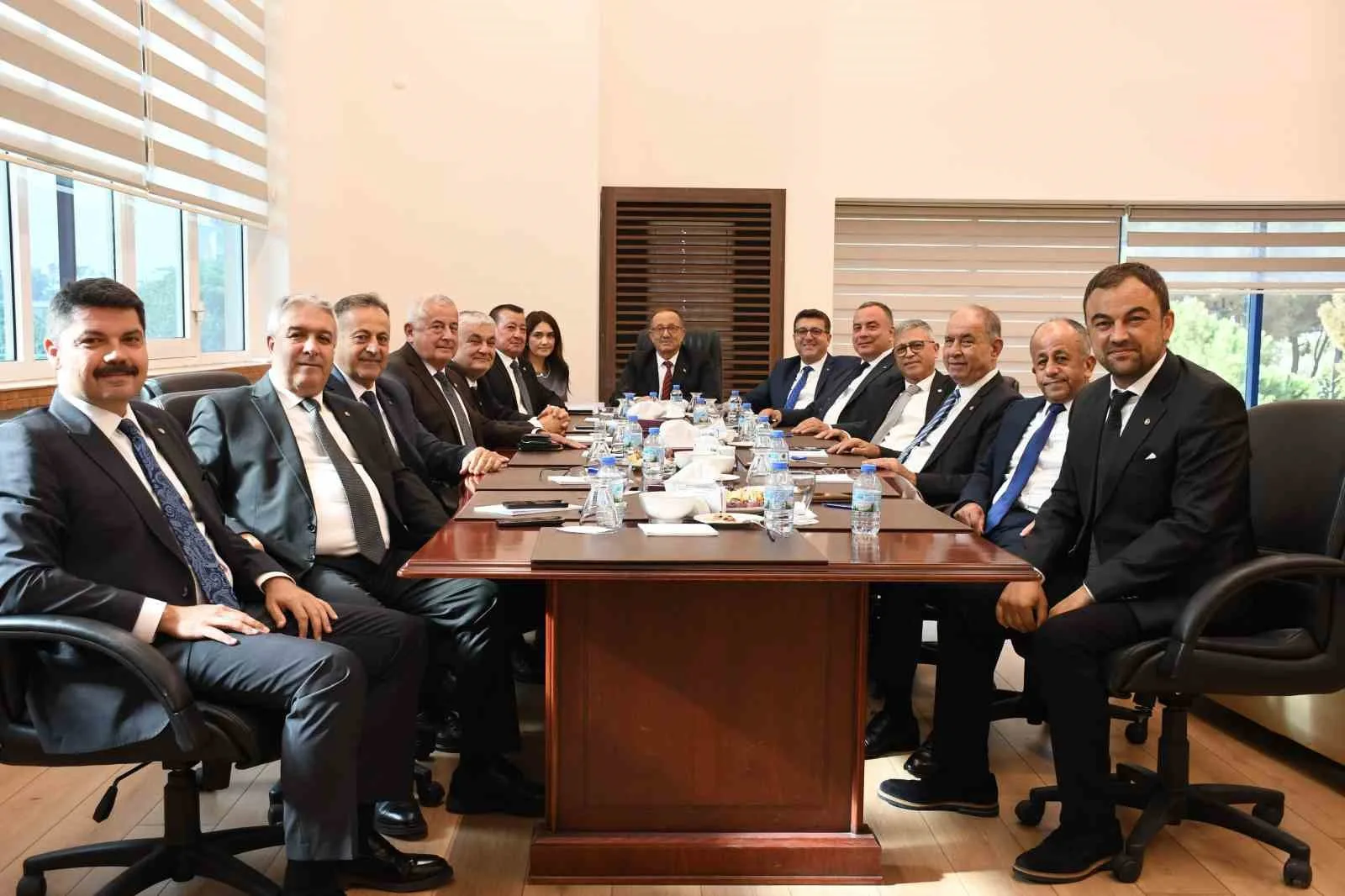 Aydın Ticaret Borsası’nda yeni dönem yönetimi belli oldu 7 Aydın Ticaret Borsası’nda yeni dönem yönetimi belli oldu