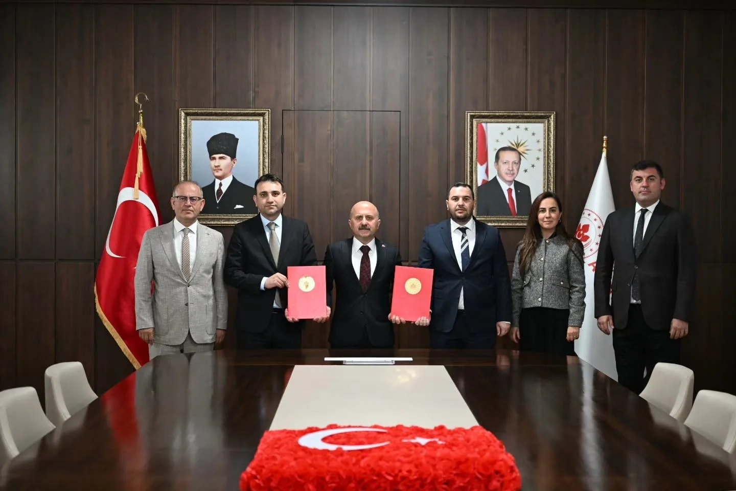 Aydın’da çalışan annelere destek olacak anaokulu için imzalar atıldı