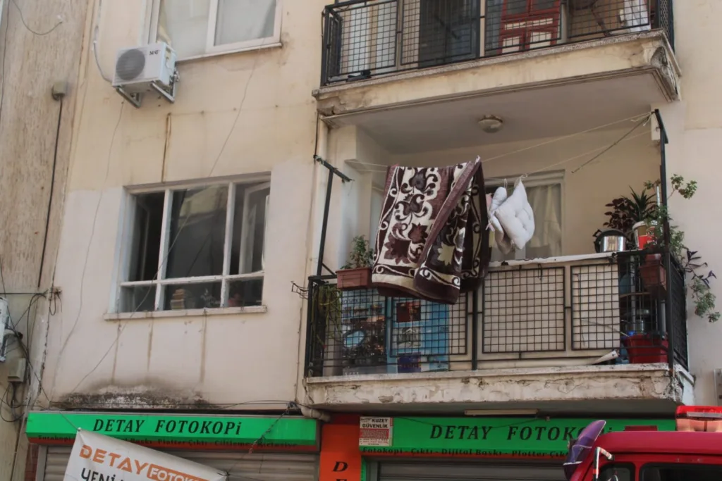 Aydın’da ev yangını 3 aydinda ev yangini 40199de34912