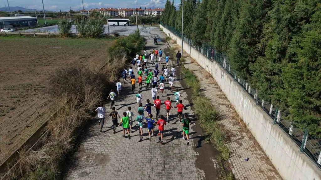 aydinda kros heyecanina 281 sporcu katildi 694577674f2c