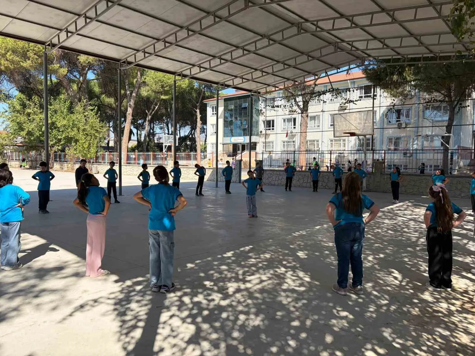 Aydın’da miniklerin antrenmanları devam ediyor