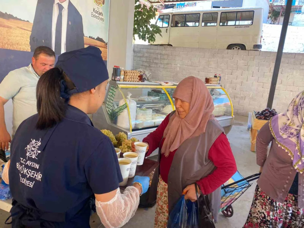 aydinda pazar yerlerinde sicak corba ikrami basladi 3e80493fda55