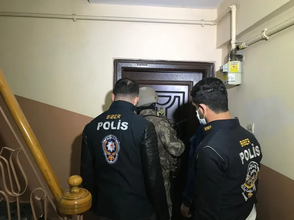 Aydın’da siber operasyon: 2 şüpheli tutuklandı