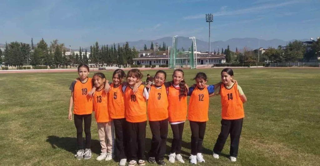 aydinli 4 ogrenci atletizmde bolge yarislarina katilacak e132b5c4606b