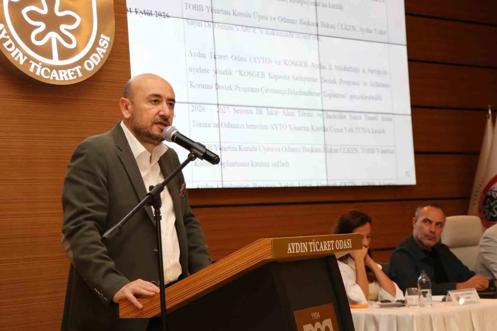 ayto baskani ulken ihracatcimizin uzerindeki maliyet baskisini dusurmemiz lazim 70bc94bb382a