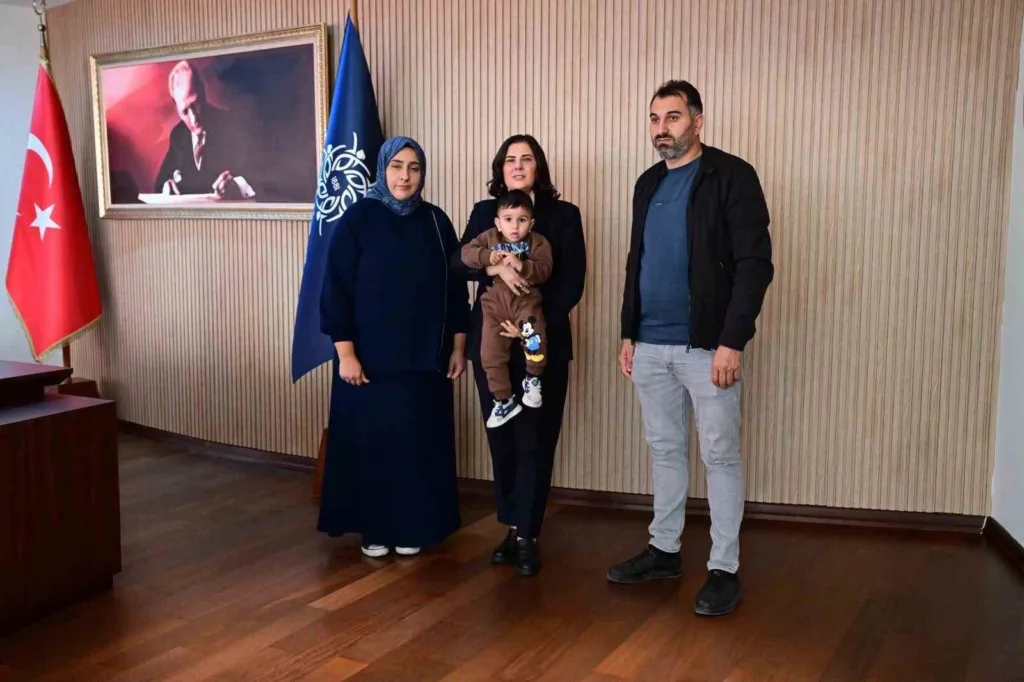 Başkan Çerçioğlu kas hastası minik Muhammed için destek istedi 2 baskan cercioglu kas hastasi minik muhammed icin destek istedi 4e625c8de8d2