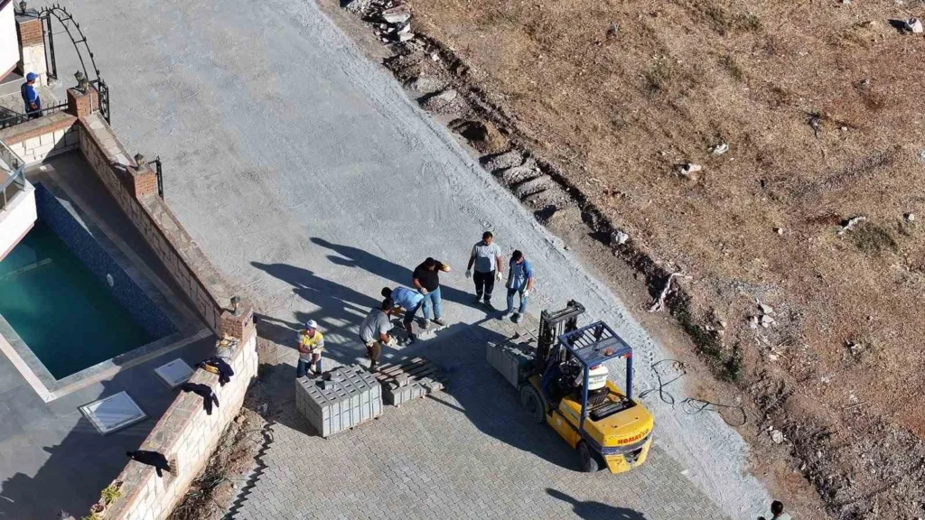 baskan gencay ilcedeki calismalari yerinde inceledi 6558007a7b68