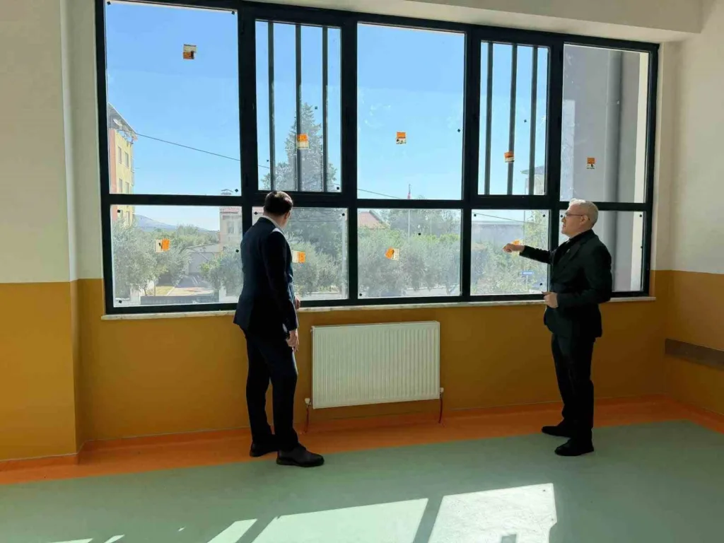 buharkentte 24 sinifli kamilpasa ilkokulunda sona gelindi a38ac98d1386