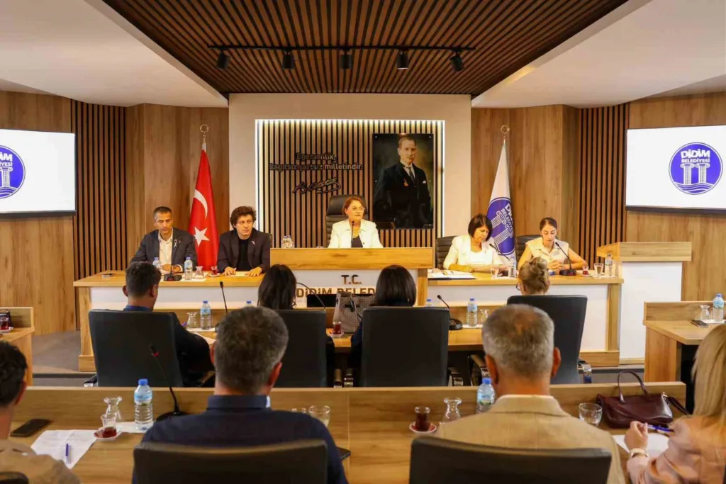 Didim Belediye Meclisi’nde Meme Kanseri’ne dikkat çekildi 2 didim belediye meclisinde meme kanserine dikkat cekildi ef3a2b40092b
