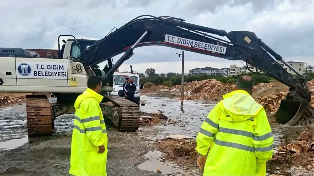 didim belediyesinden yagis sonrasi mudahale 46d276ec07dc