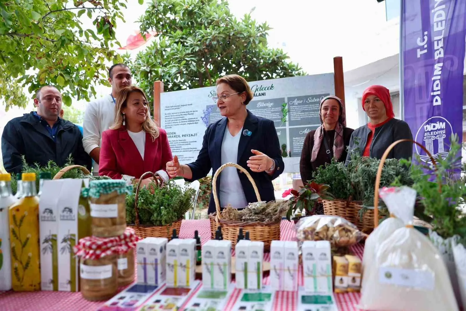 Didim Tarım Şenliği’nde yerel üretim ve tarımın geleceği konuşuldu 2 Didim Tarım Şenliği’nde yerel üretim ve tarımın geleceği konuşuldu