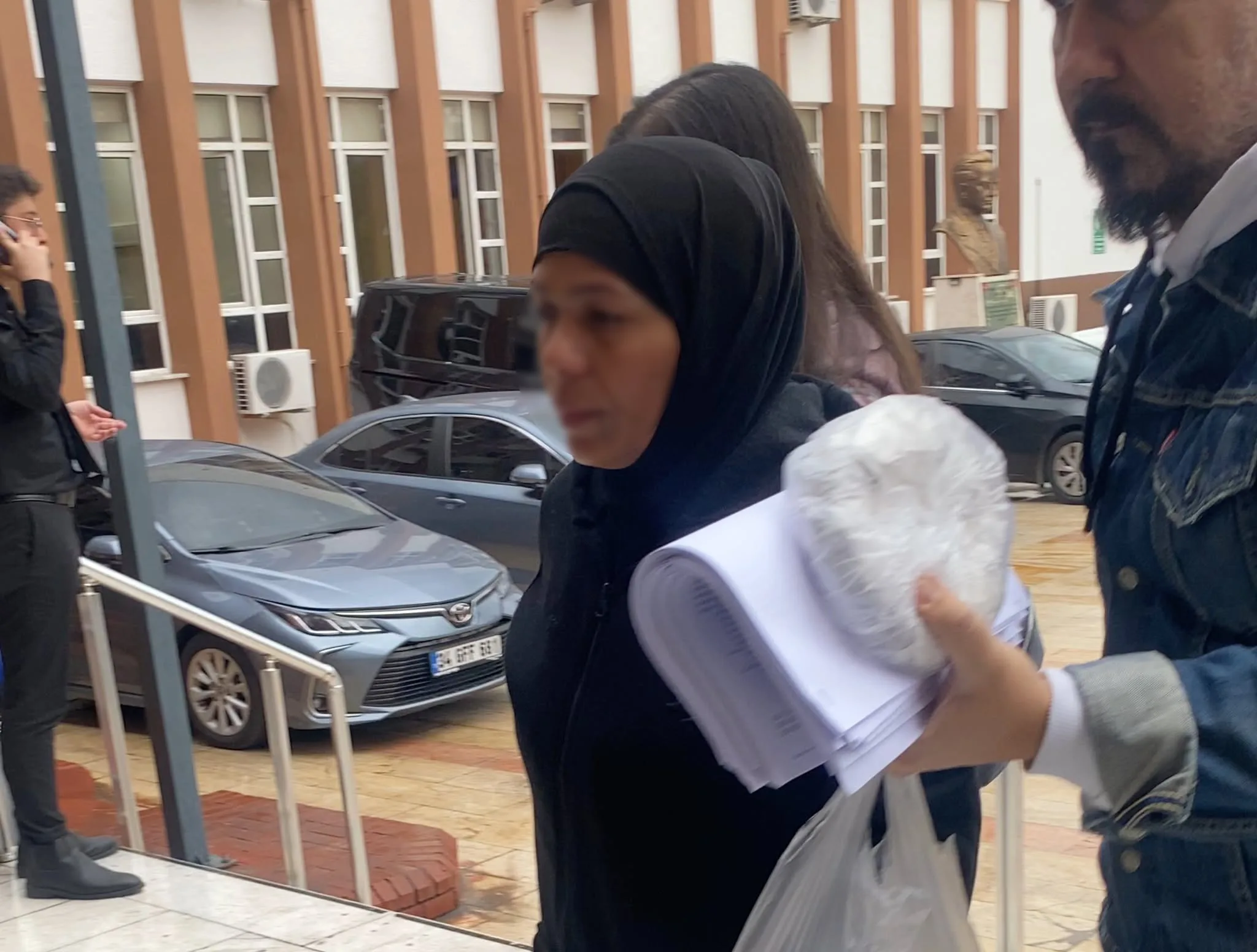 Aydın’da engelli çocuğunu darp eden anne adliyede! 3 çocuk devlet korumasına alındı