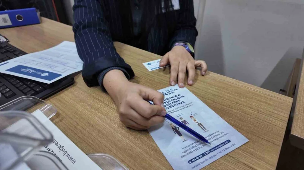 Efeler Belediyesi İstihdam Merkezi, iş arayanlara umut oluyor 2 efeler belediyesi istihdam merkezi is arayanlara umut oluyor d58d883315ec