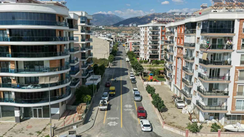 efelerde goksu caddesi yenilendi 40ba7cb47ab9