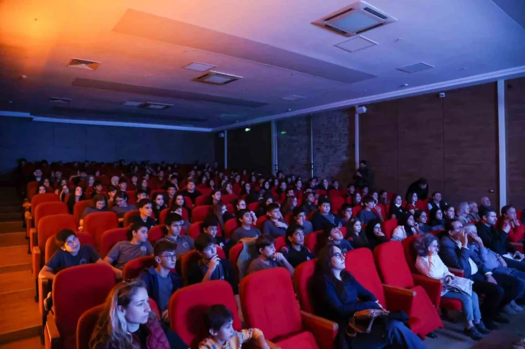 efelerde tarih mitoloji ve sanatin festivali basladi 01c4add86b66