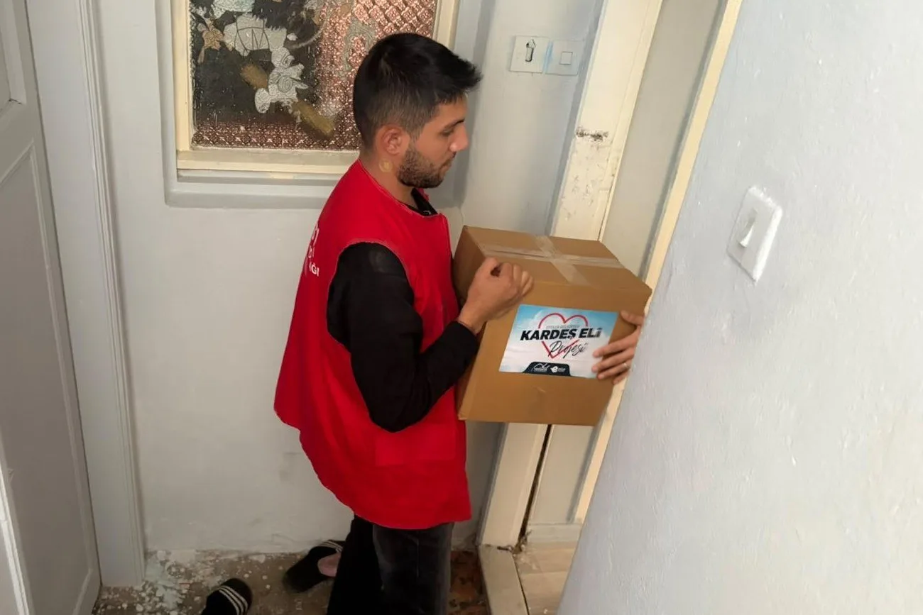 Efeler’in projesi ihtiyaç sahibi aileleri sevindiriyor 4 Efeler’in projesi ihtiyaç sahibi aileleri sevindiriyor