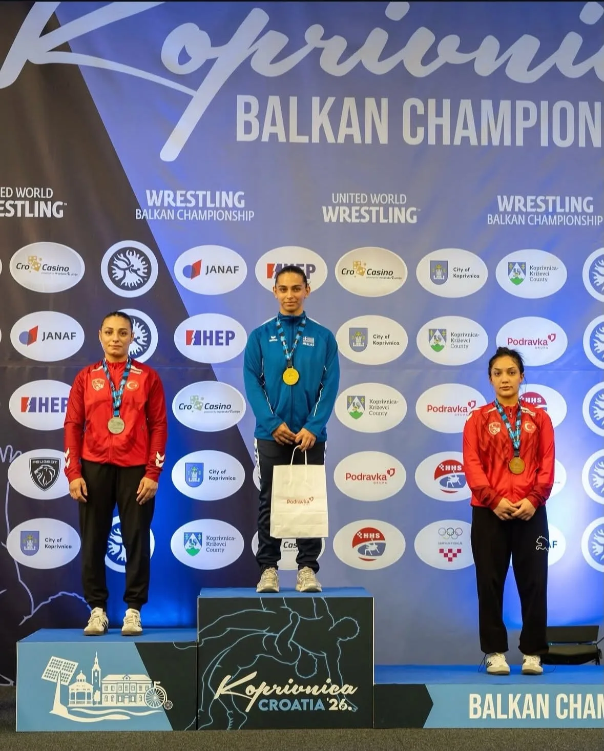 genc guresci suna durmaz balkan ikincisi oldu f067a57c3db9