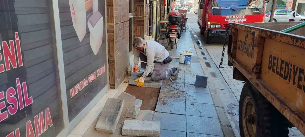 germencikte 7 farkli noktada belediye mesaisi suruyor e4b1bb4f5060