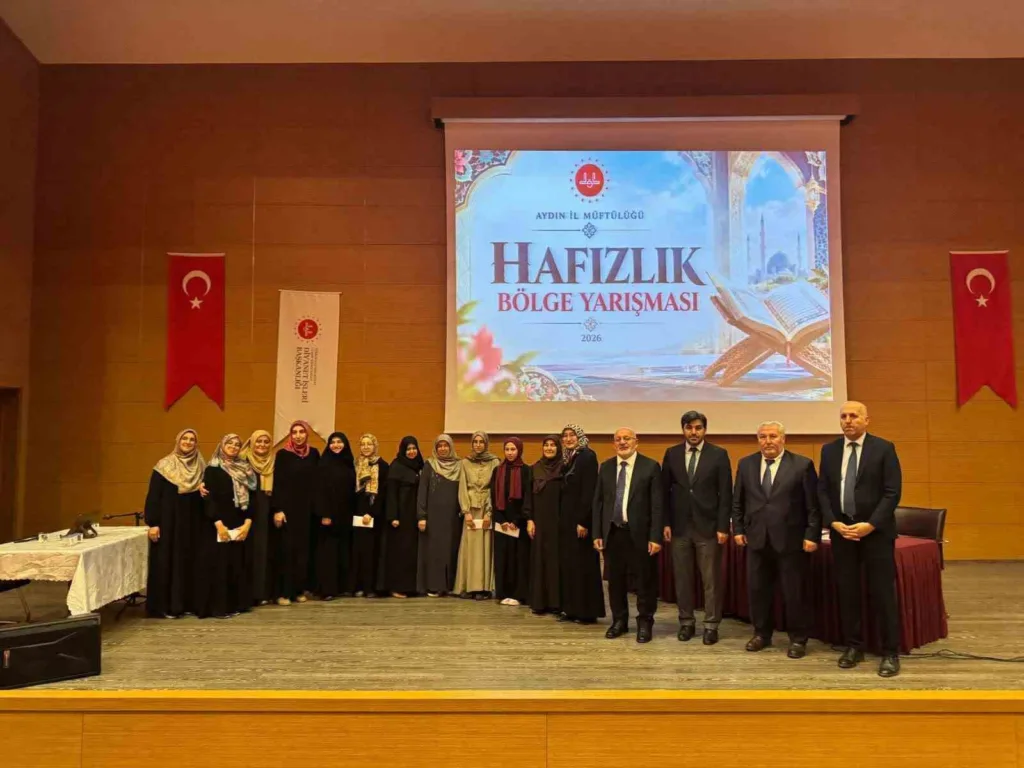 Hafızlık bölge yarışmasının birincileri Aydın’da belli oldu 2 hafizlik bolge yarismasinin birincileri aydinda belli oldu a00a705e2522