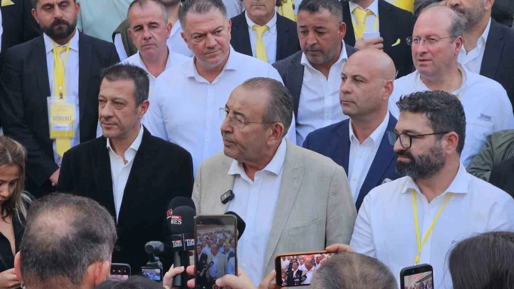 kusadasi ticaret odasi secimlerinde cogunluk sari grupun e9c3a27766af