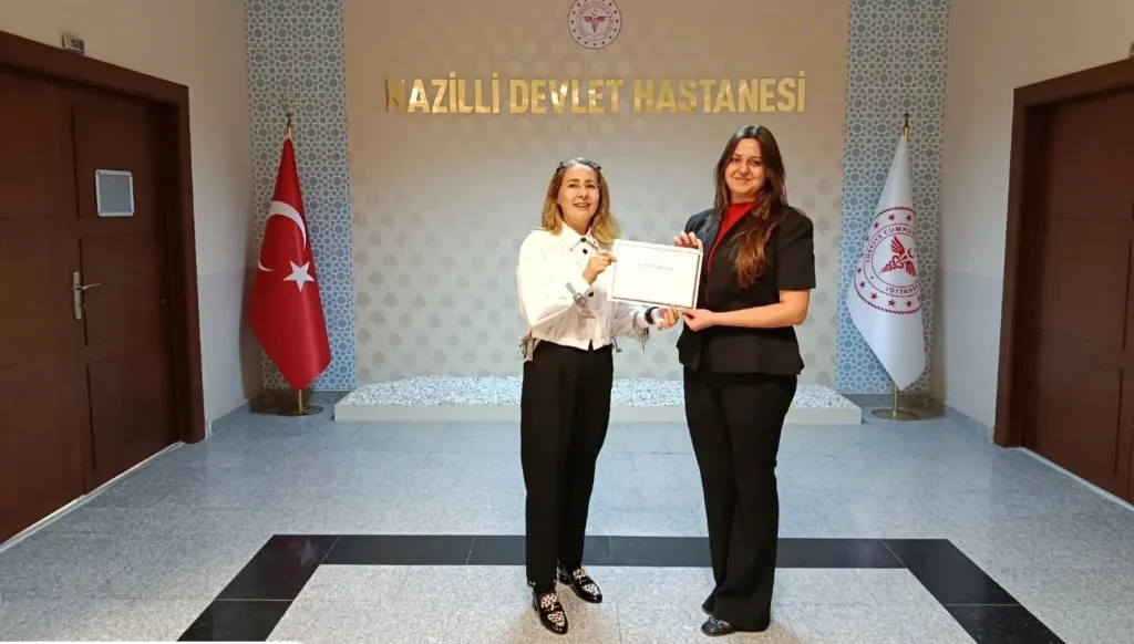 nazillide acil bakim hemsireleri sertifikalarini aldi 8a09d62e4a3d